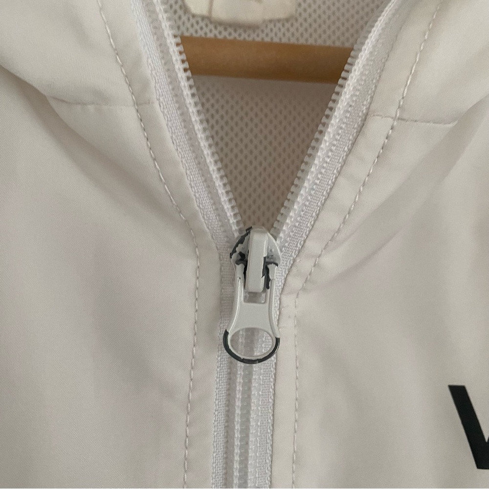 VANS Windbreaker Men’s Small Hooded full zip up Black/White Checkered - Picture 3 of 8